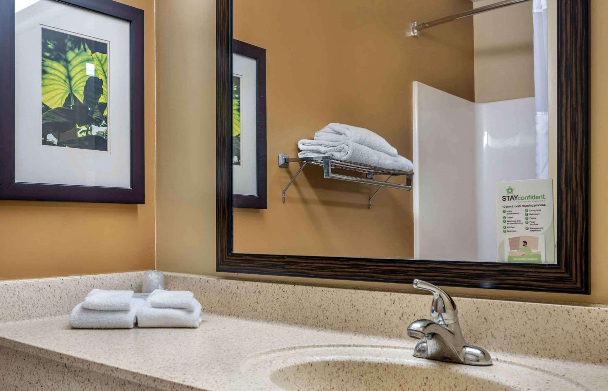 Extended Stay America Suites - Kansas City - Airport Экстерьер фото