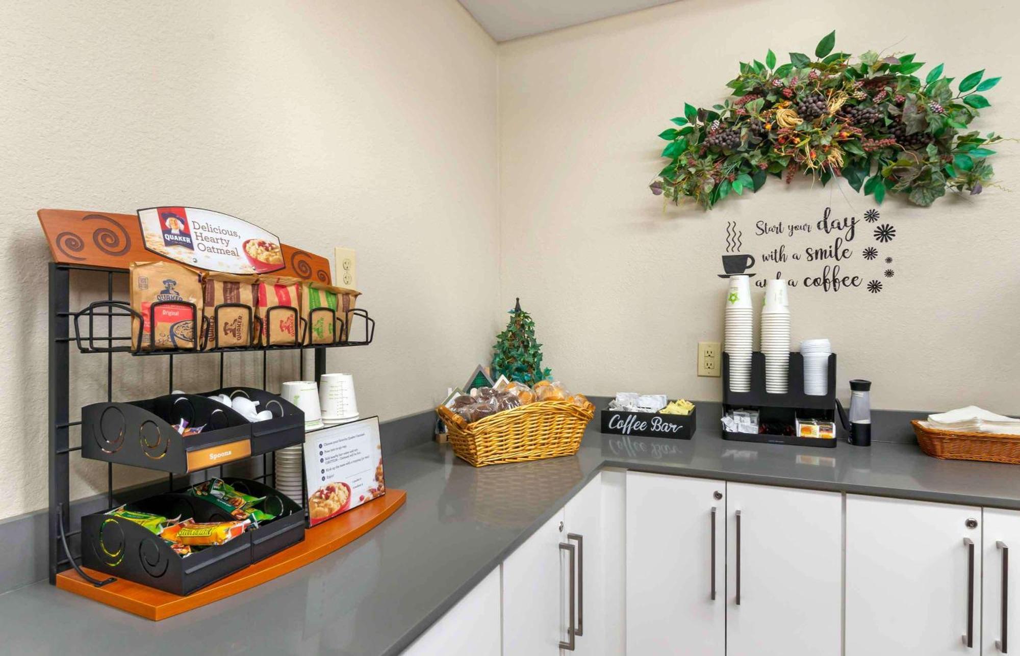 Extended Stay America Suites - Kansas City - Airport Экстерьер фото