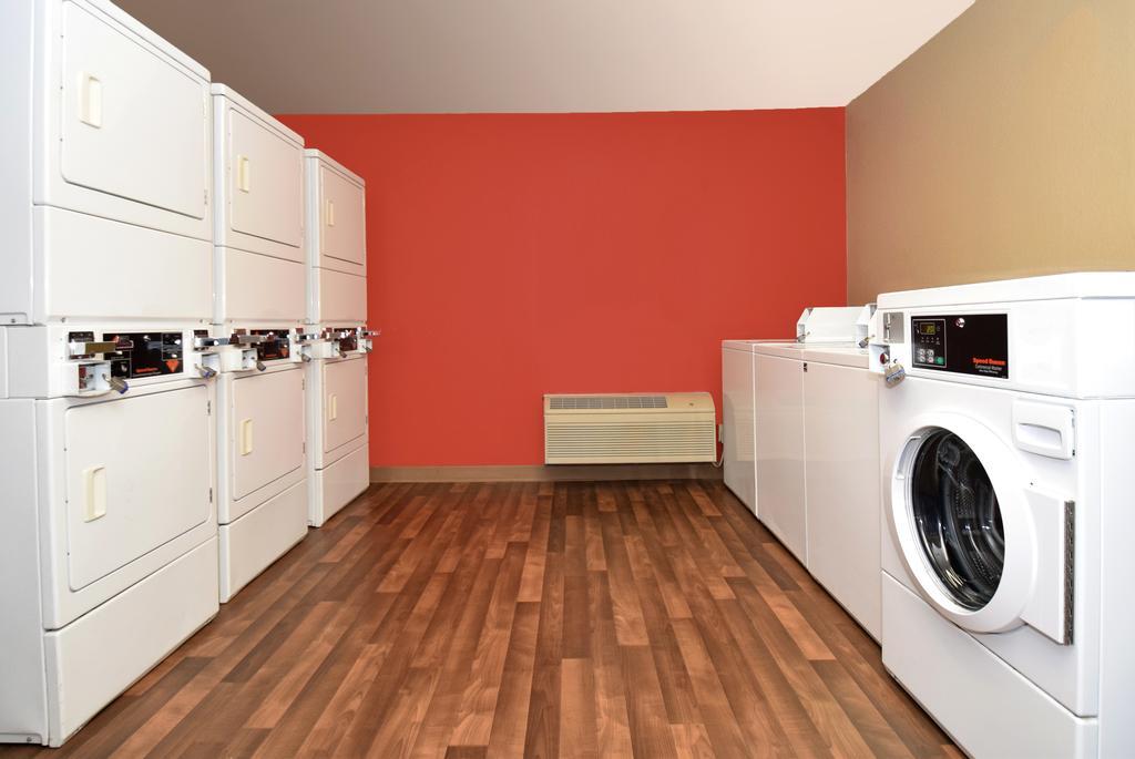 Extended Stay America Suites - Kansas City - Airport Экстерьер фото