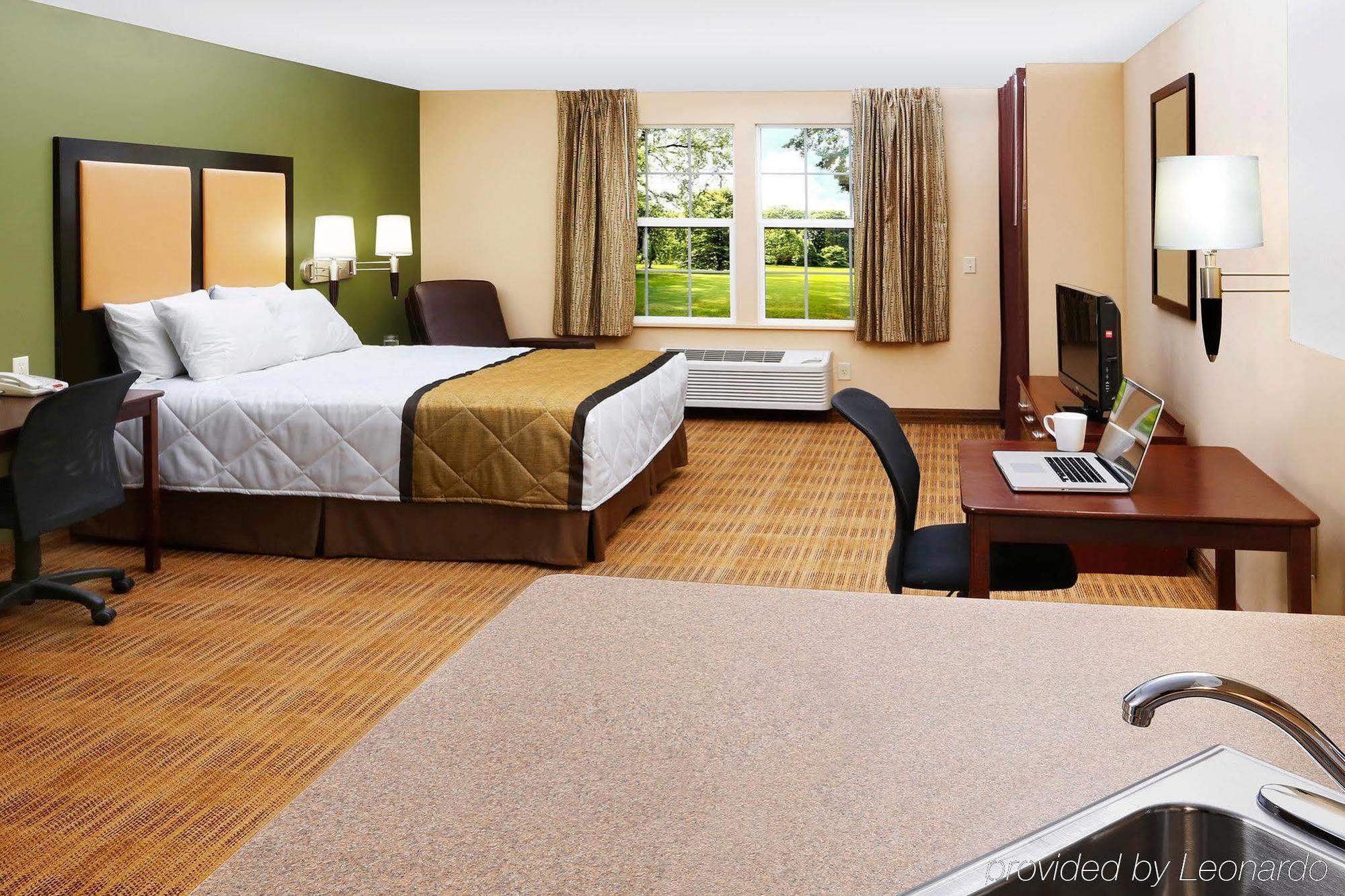Extended Stay America Suites - Kansas City - Airport Экстерьер фото